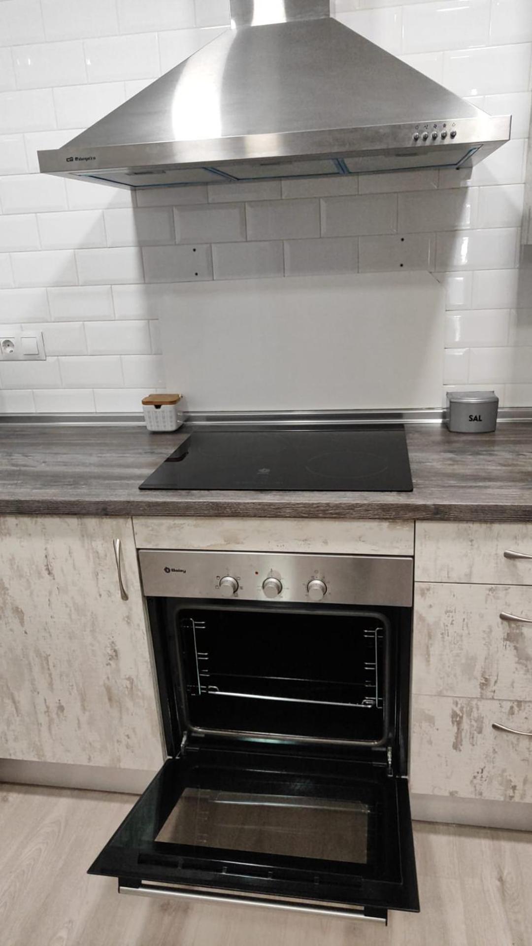 Benalroma Spacious Apartment 50 Mt From The Beach بينالماذينا المظهر الخارجي الصورة